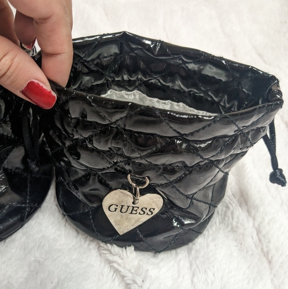 2 Guess Black Quilted Faux Leather Pleather Silver Heart Drawstring mini Bag - Picture 3 of 14